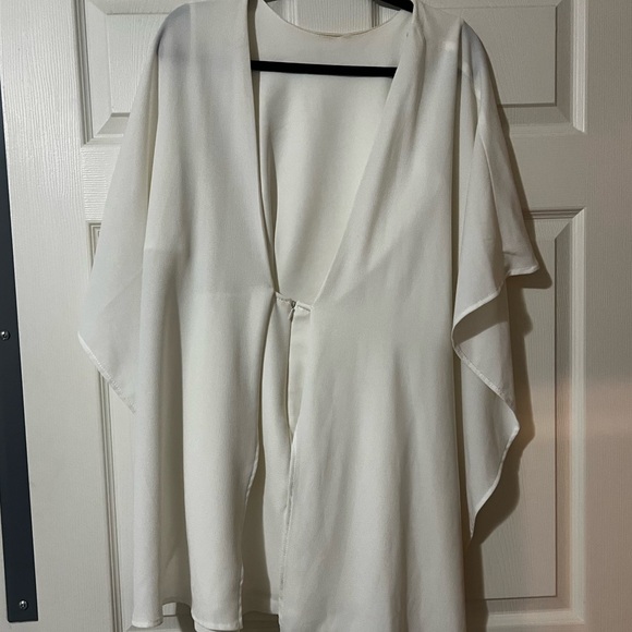 ◽️🤍White LuLus cocktail dress🤍◽️ - Picture 6 of 7